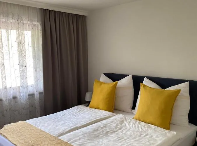 Ananas I Zentral & Seenah *